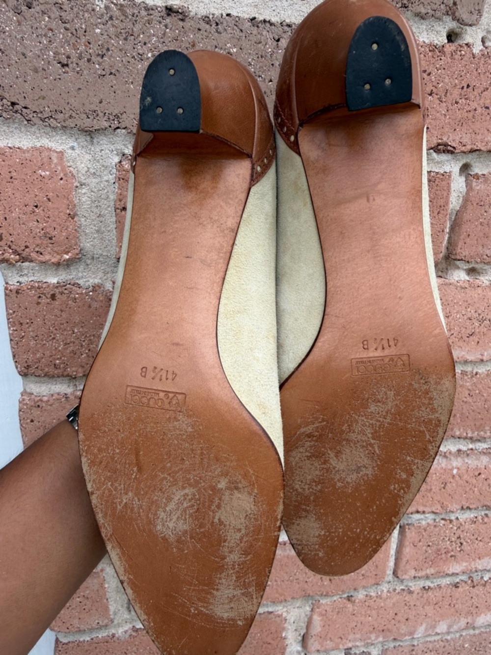Gucci Beige Suede and Brown Leather Cap-Toe Ballet Flats - Picture 5 of 7